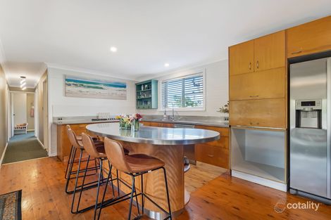 Property photo of 25 Bridge Avenue Chain Valley Bay NSW 2259