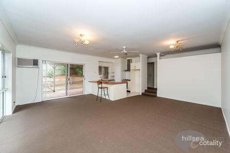 1/2 Hill Ct, Labrador, QLD 4215
