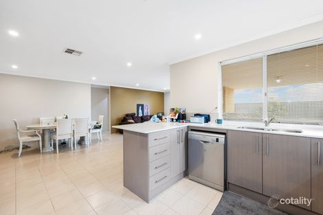 Property photo of 29 Strathclyde Circuit Champion Lakes WA 6111