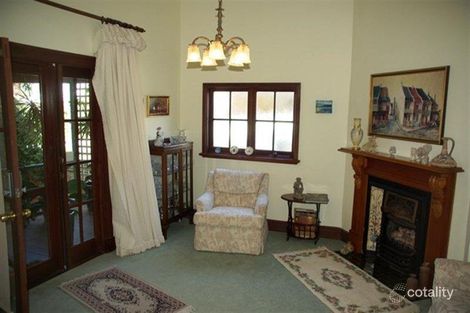 Property photo of 9 Lyons Street Cottesloe WA 6011