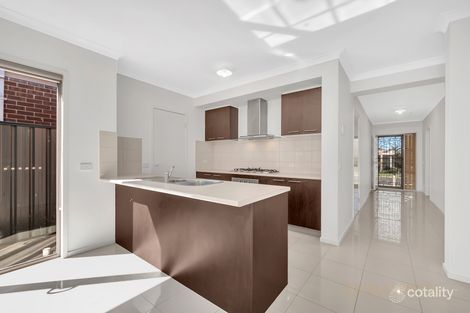 Property photo of 8 Harrison Street Craigieburn VIC 3064