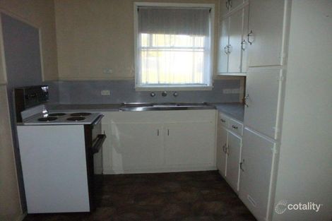 Property photo of 2 Hereford Street Wodonga VIC 3690