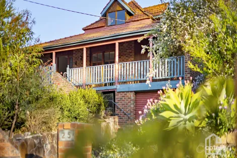 25 Cooroy Cres, Yellow Rock, NSW 2777