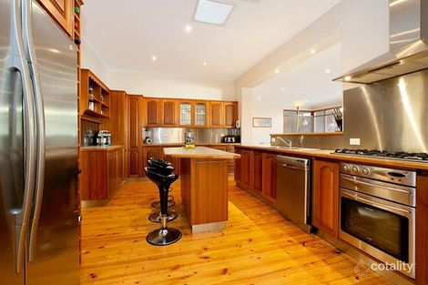 Property photo of 2 Gilles Road Glen Osmond SA 5064