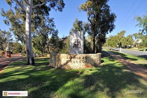 Property photo of 22 Crossman Pass Salter Point WA 6152