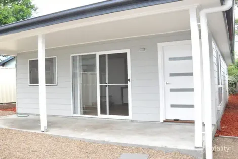 22 Grevillea Cres, Berkeley Vale, NSW 2261