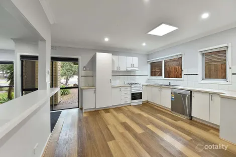 9 Batman Ave, Sunbury, VIC 3429
