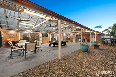 Property photo of 6 Sunningdale Crescent Cranbourne VIC 3977