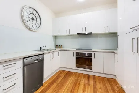 Property photo of 2/695 South Road Bentleigh East VIC 3165
