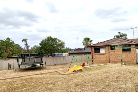 Property photo of 7 Caliban Place Rosemeadow NSW 2560