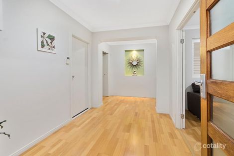 Property photo of 4 Venison Crescent Springfield Lakes QLD 4300