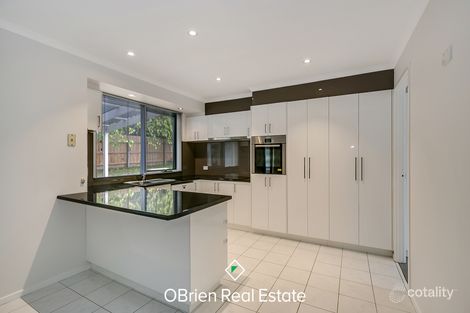 Property photo of 33 Trimble Drive Langwarrin VIC 3910