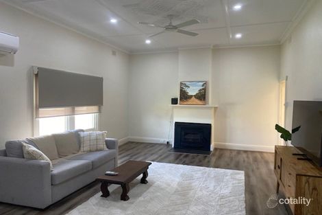 Property photo of 16 Light Road Cummins SA 5631