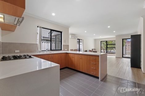 Property photo of 4/10-16 Queen Street Bentley WA 6102