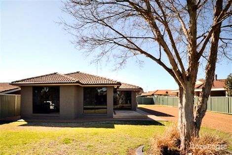 Property photo of 4 Nona Place Dubbo NSW 2830