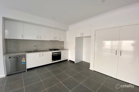 13 Codrus Walk, Pakenham, VIC 3810