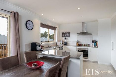 Property photo of 3/24 Cider Gum Drive Blackmans Bay TAS 7052