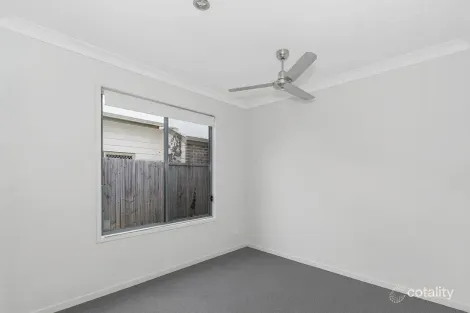 Property photo of 60 Carnarvon Court Pimpama QLD 4209