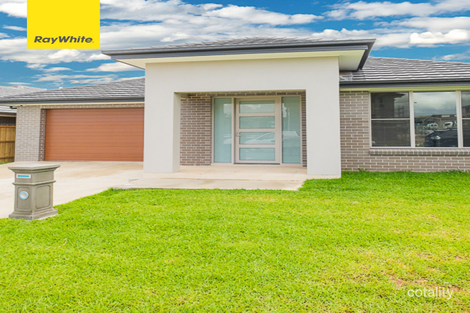 109 Kingsbury Rd, Edmondson Park, NSW 2174