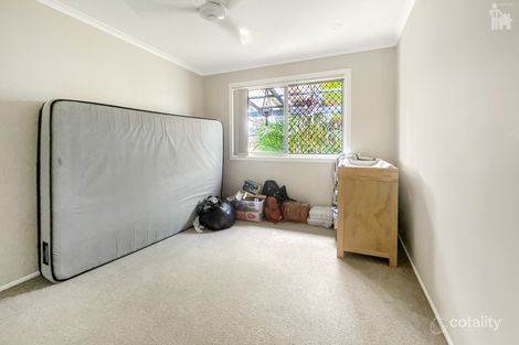 Property photo of 77 Limpus Street Urangan QLD 4655