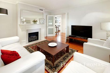 106 Kensington Rd, Kensington, VIC 3031