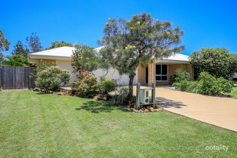 Property photo of 12 Betty Close Coral Cove QLD 4670