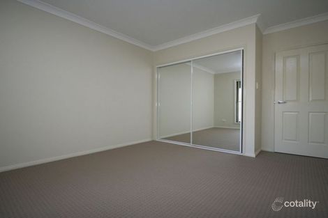 Property photo of 2/18 Middleton Drive East Maitland NSW 2323