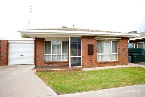 2/4 Stewart St, Horsham, VIC 3400