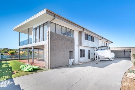 Property photo of 19 Surfside Terrace Glenfield WA 6532