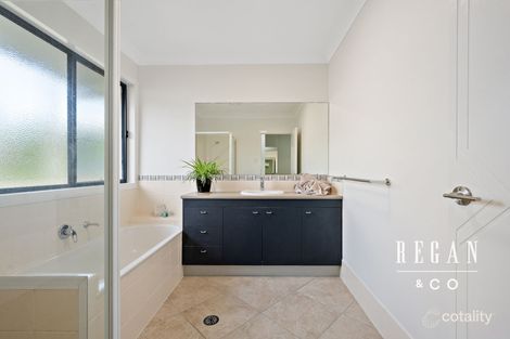 Property photo of 19 Spur Court Narangba QLD 4504