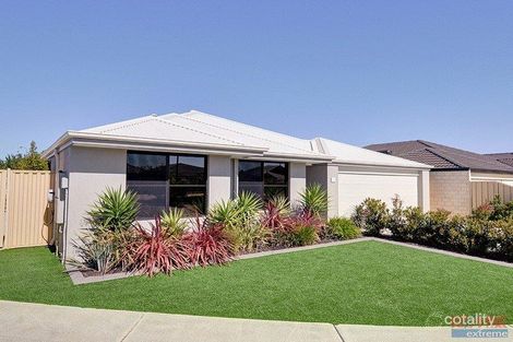 Property photo of 1 Zurich Fairway Hocking WA 6065