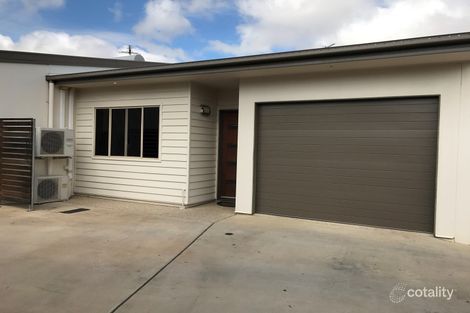 2/17 Mooney Cres, Emerald, QLD 4720
