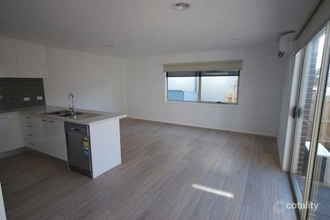 Property photo of 8 Sunshine Court Hampton Park VIC 3976