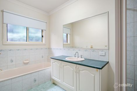 Property photo of 2/233-235 Nepean Street Greensborough VIC 3088