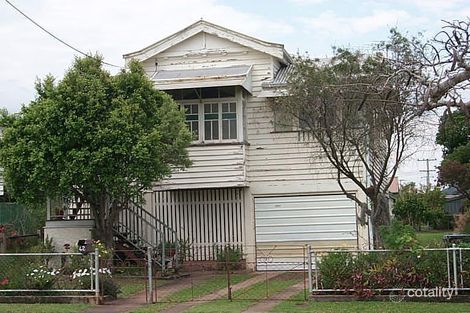 42 Yuletide St, Holland Park West, QLD 4121