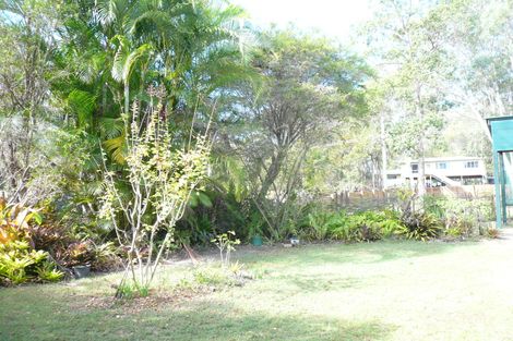 Property photo of 4 Benowa Street Macleay Island QLD 4184