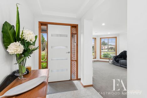 Property photo of 4 David Place Lara VIC 3212