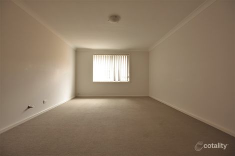 Property photo of 6 Young Circuit Elderslie NSW 2570