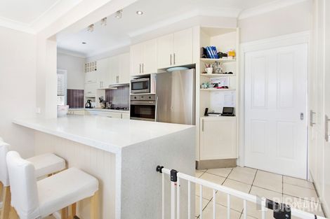 Property photo of 22 Cannell Crescent Towradgi NSW 2518