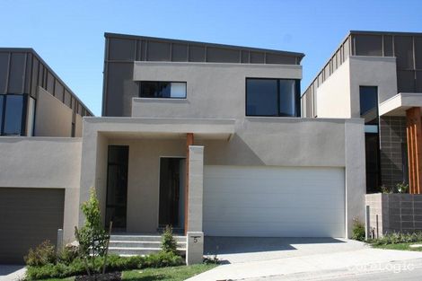 5 Yarra Bing Cres, Burwood, VIC 3125