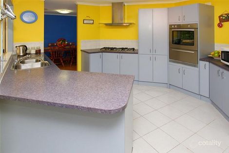 Property photo of 11 Angela Court South Morang VIC 3752