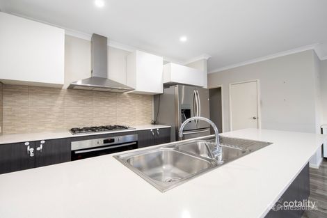 Property photo of 62 Strinesdale Boulevard Aveley WA 6069