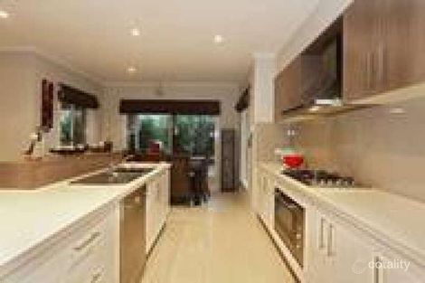 Property photo of 21 Charlotte Pass Pakenham VIC 3810