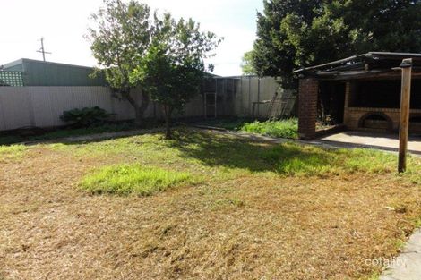 Property photo of 1 Clitheroe Drive Wyndham Vale VIC 3024