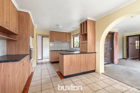 Property photo of 6 Forest Court Wendouree VIC 3355