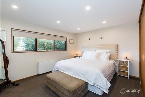 Property photo of 25 Kenjulie Drive Bentleigh East VIC 3165