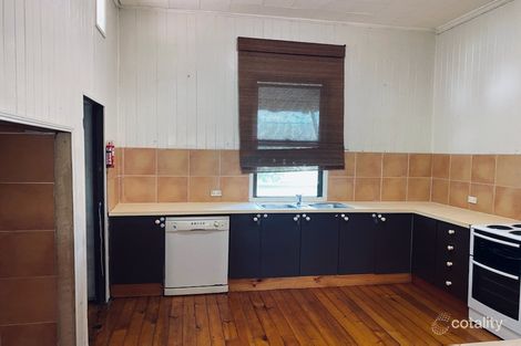 Property photo of 23 Brisbane Road Ebbw Vale QLD 4304