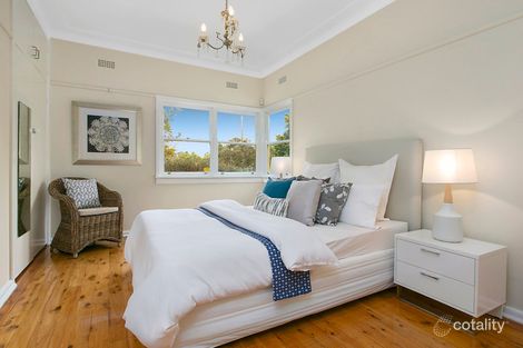 Property photo of 37 Kooloona Crescent West Pymble NSW 2073