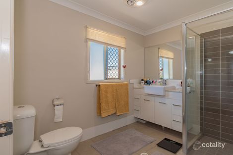 Property photo of 33 Doncaster Drive Rosenthal Heights QLD 4370