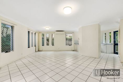 Property photo of 2/16 Hollywell Road Biggera Waters QLD 4216